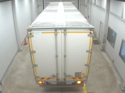 Mitsubishi FUSO TRUCK  с аукциона в Японии