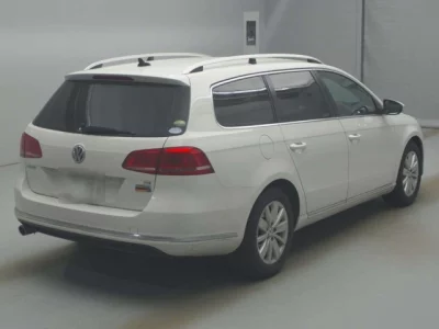 Volkswagen PASSAT VARIANT