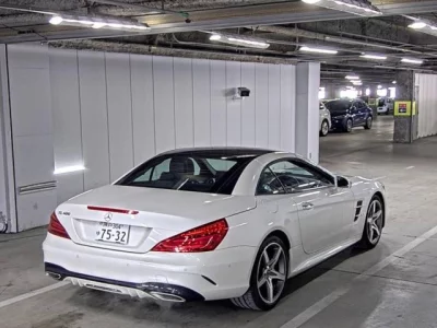 Mercedes-Benz SL SERIES