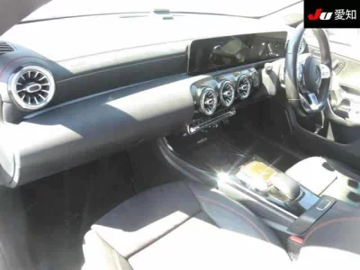 Mercedes-Benz CLA CLASS