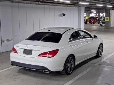 Mercedes-Benz CLA CLASS