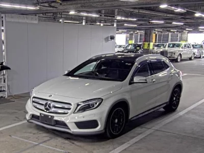 Mercedes-Benz GLA CLASS