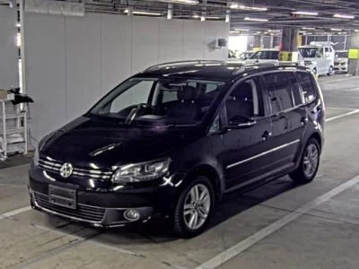 Volkswagen GOLF TOURAN