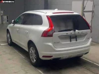 Volvo XC60 лот № 6261 оценка 3.5  с аукциона в Японии 1