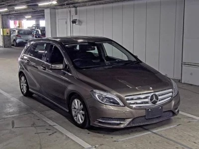 Mercedes-Benz B CLASS
