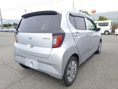 Daihatsu MIRA E S