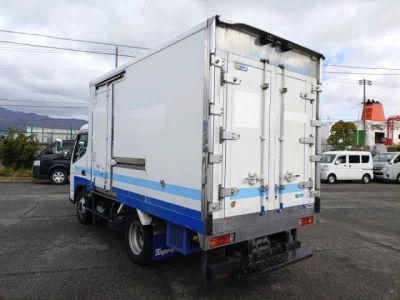 Mitsubishi Fuso Canter