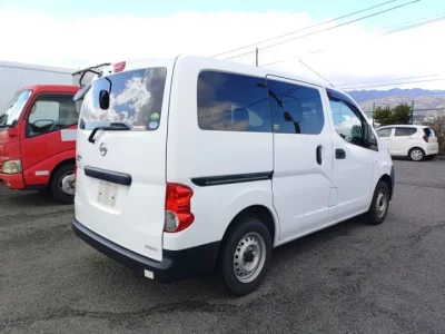 Nissan NV200