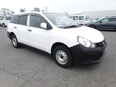 Nissan AD  с аукциона в Японии