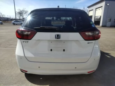 Honda FIT  с аукциона в Японии