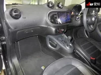 Smart FORFOUR лот № 4066 оценка 4  с аукциона в Японии 2