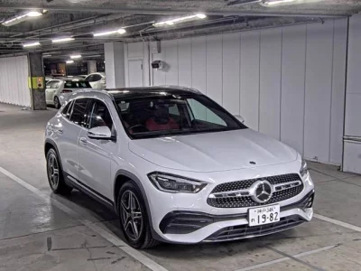 Mercedes-Benz GLA CLASS