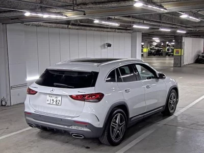 Mercedes-Benz GLA CLASS