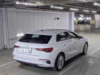 Audi A3 лот № 111 оценка 5  с аукциона в Японии 1