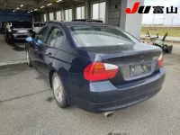 BMW 3-Series лот № 1028 оценка 3.5  с аукциона в Японии 1