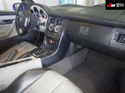 Mercedes-Benz SLK CLASS