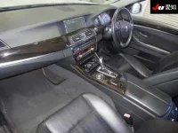 BMW 5-Series лот № 30652 оценка 3.5  с аукциона в Японии 2