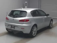Alfa Romeo 147 лот № 29011 оценка 3.5  с аукциона в Японии 1