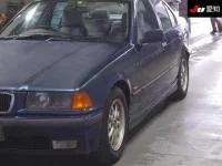 BMW 3-Series лот № 30766 оценка 3.5  с аукциона в Японии 6