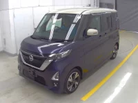 Nissan ROOX лот № 3005 оценка 4.5  с аукциона в Японии 2