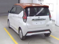 Nissan DAYZ лот № 3001 оценка 4  с аукциона в Японии 1