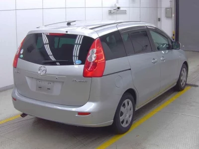 Mazda PREMACY  с аукциона в Японии