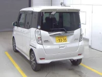 Nissan DAYZ ROOX лот № 3083 оценка 4.5  с аукциона в Японии 1