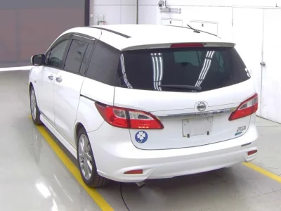 Nissan LAFESTA  с аукциона в Японии