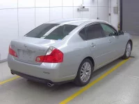 Nissan FUGA лот № 5078 оценка 3.5  с аукциона в Японии 3