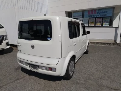 Nissan CUBE  с аукциона в Японии