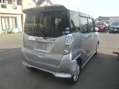 Nissan DAYZ ROOX  с аукциона в Японии