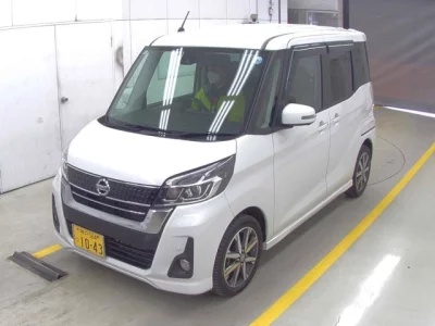 Nissan Dayz Roox