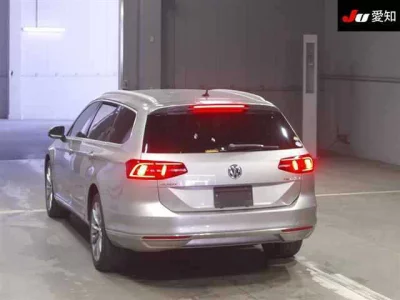 Volkswagen PASSAT VARIANT