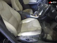 Volvo XC60 лот № 30910 оценка 3.5  с аукциона в Японии 3