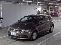 Volkswagen POLO лот № 195 оценка 4  с аукциона в Японии 1