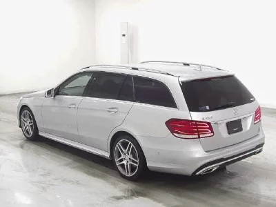 Mercedes-Benz E CLASS WAGON
