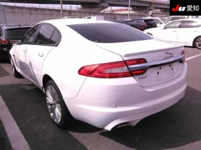 Jaguar XF SERIES