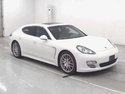 Porsche PANAMERA  с аукциона в Японии