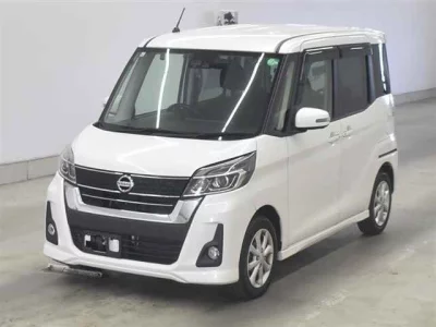 Nissan Dayz Roox