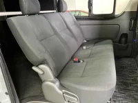 Toyota HIACE VAN лот № 70027 оценка 4.5  с аукциона в Японии 7