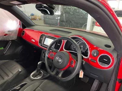 Volkswagen THE BEETLE