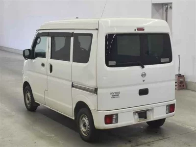 Nissan CLIPPER VAN