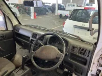 Suzuki CARRY TRUCK лот № 80066 оценка R  с аукциона в Японии 2