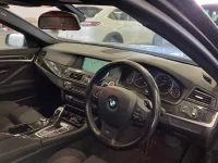 BMW 5-Series лот № 25099 оценка 3.5  с аукциона в Японии 2