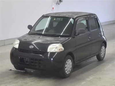 Daihatsu Esse