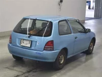 Toyota STARLET лот № 10104 оценка 4  с аукциона в Японии 4