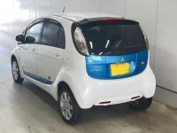 Mitsubishi I-MIEV лот № 1025 оценка R  с аукциона в Японии 1