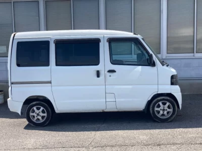 Nissan CLIPPER VAN