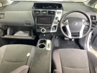 Toyota PRIUS ALPHA лот № 3088 оценка R  с аукциона в Японии 3