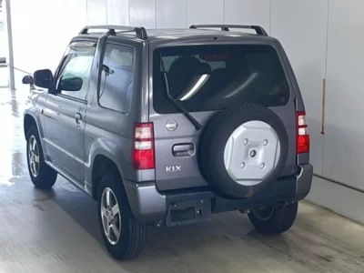 Nissan KIX